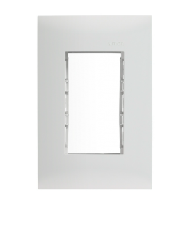 Placa blanca de 3 módulos con chasis